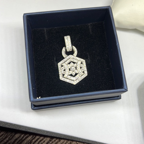 Ladies glamorous cz ss/rhodium pendant, new from QVC diamonique line, 1 &1/4” L - Picture 8 of 8